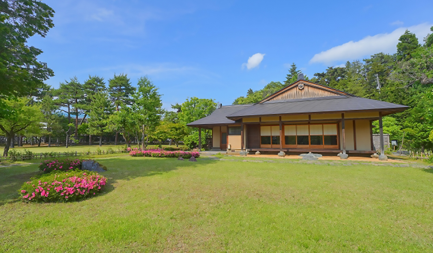 大分市美術館庭園