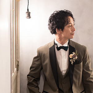 ドレスシャツ、蝶ネクタイ
