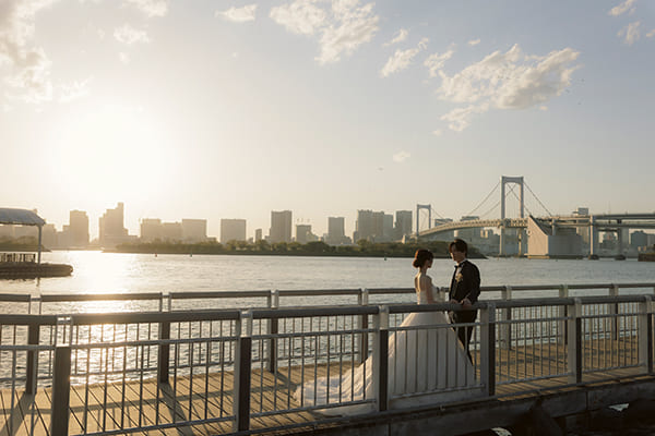 4.お台場海浜公園　前撮り見つめ合う　詳細ギャラリー