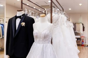 一番おすすめなのは「衣裳付きセルフ前撮りプラン」