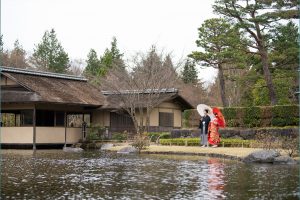 ポーズ・構図の工夫　遠景　東京ならフォトウェディングスタイル