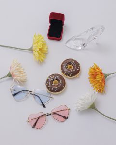 格安前撮り　セルフ無料小物　本格セルフ　東京でのセルフフォトウェディングならプラチナフォトスタジオ