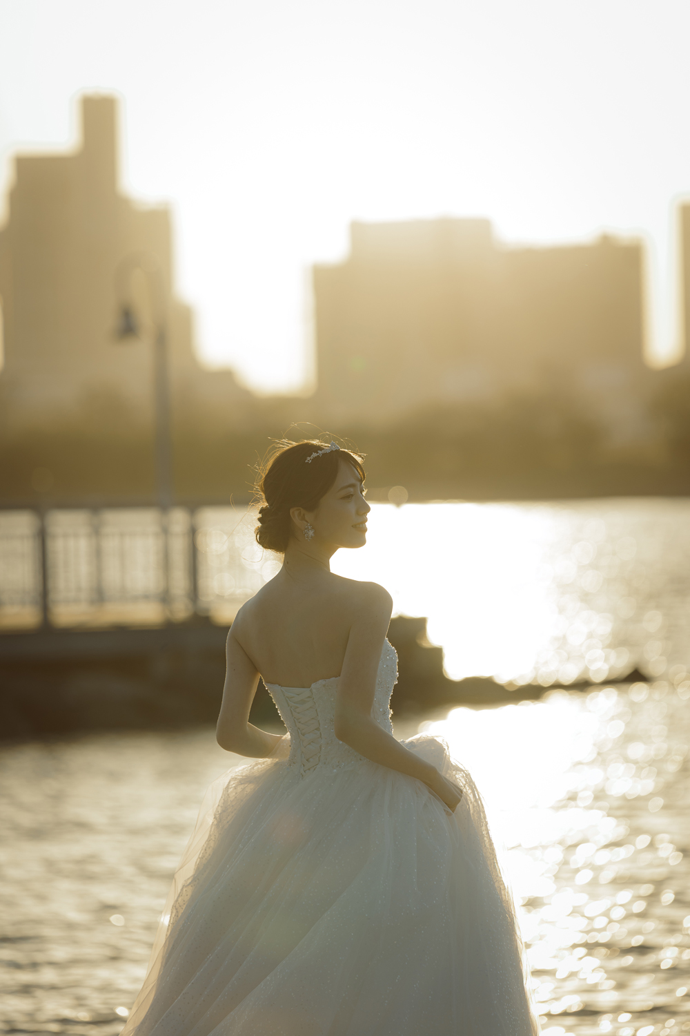 東京前撮り　海ロケーション　ポーズ集　東京での前撮りならフォトウェディングスタイル