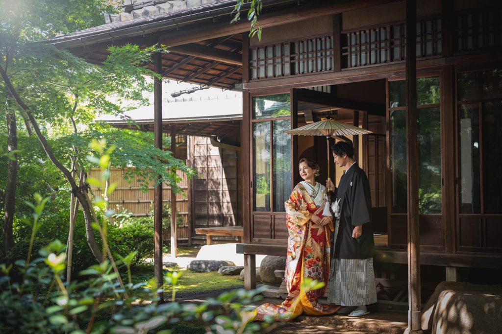 和装前撮り　庭園前撮り　都内で人気の庭園人気　東京での前撮りならフォトウェディングスタイル